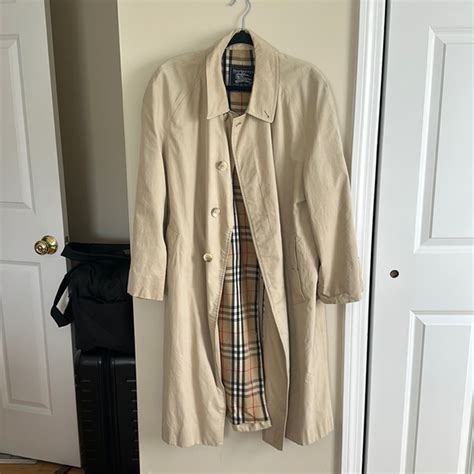 burberry trenchcoat mit pelz gebracht|Burberry camden trench coats.